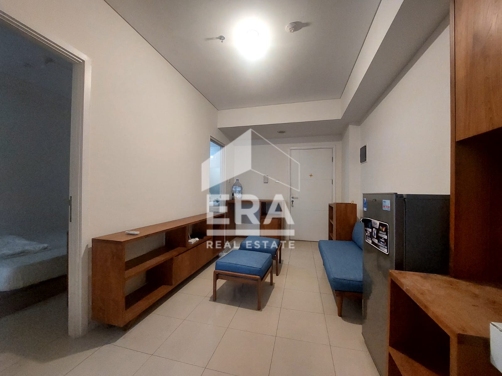 interior 11