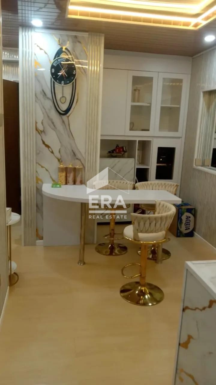 interior 2
