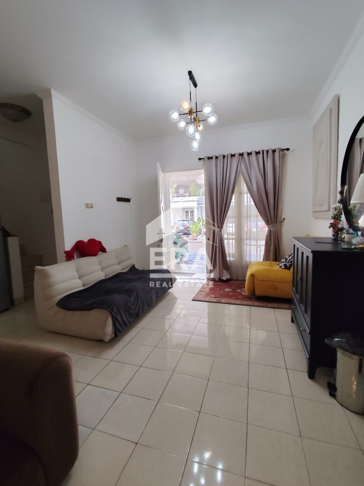 interior 4