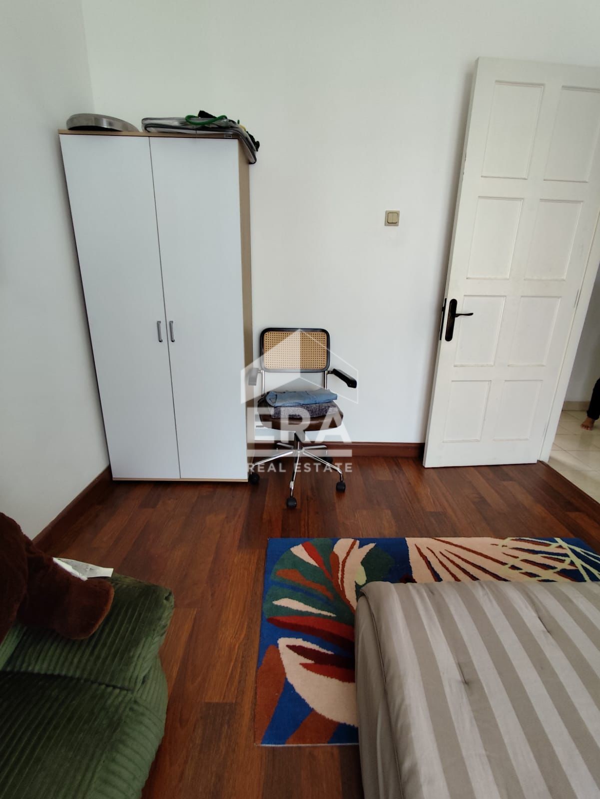 interior 10