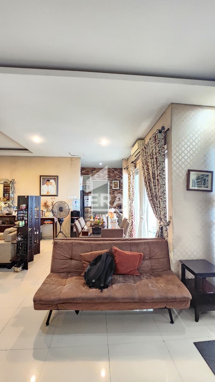 interior 4