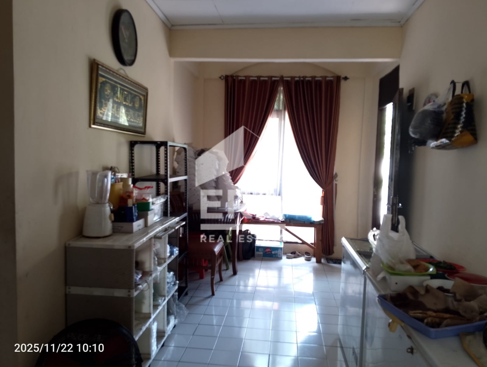 interior 2