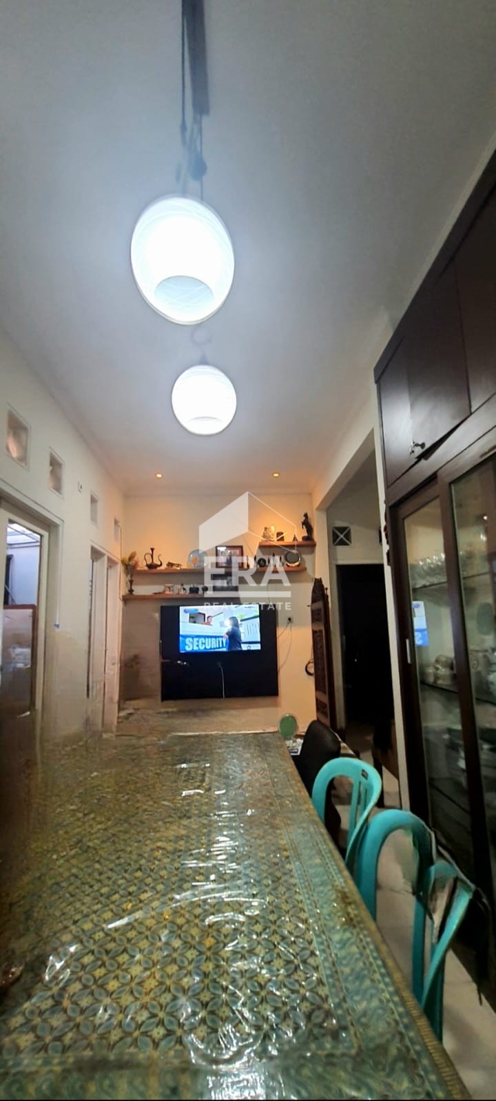 interior 6