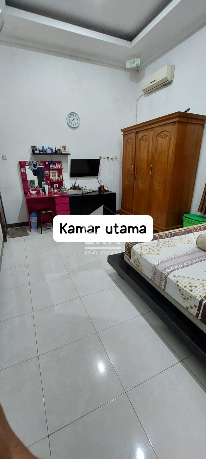 interior 10