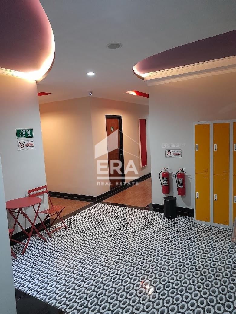 interior 9