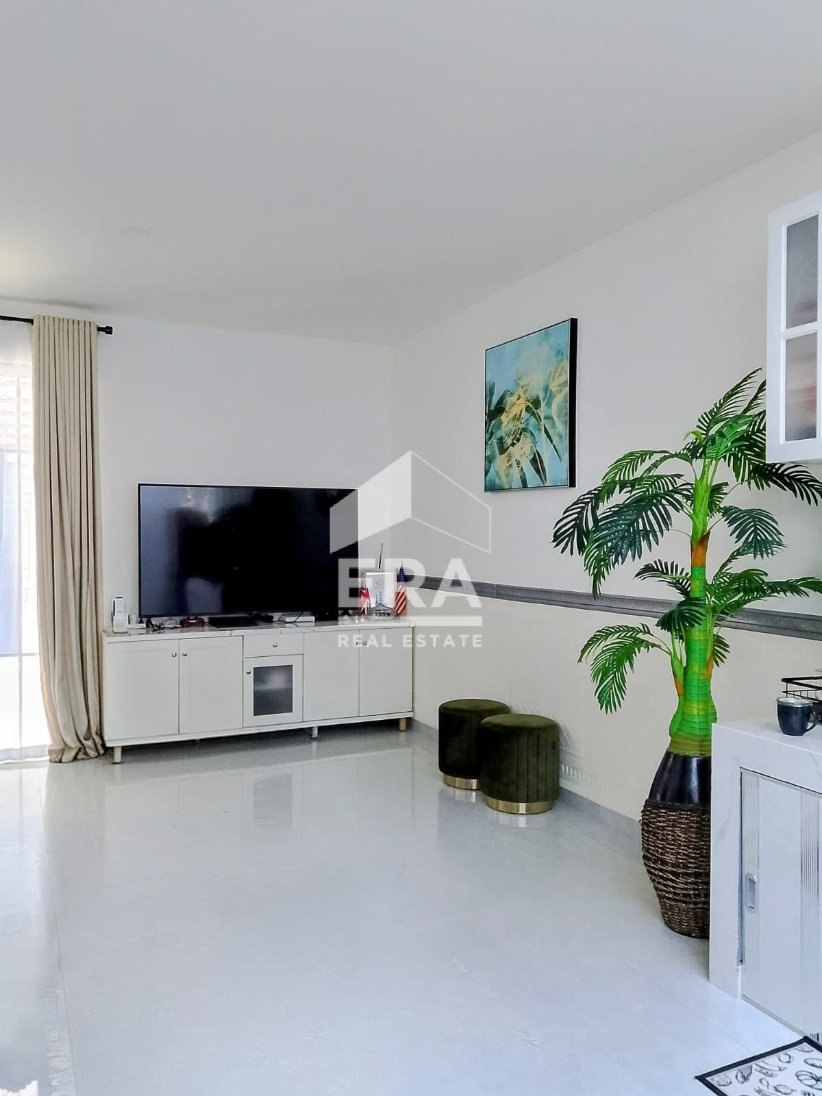 interior 3