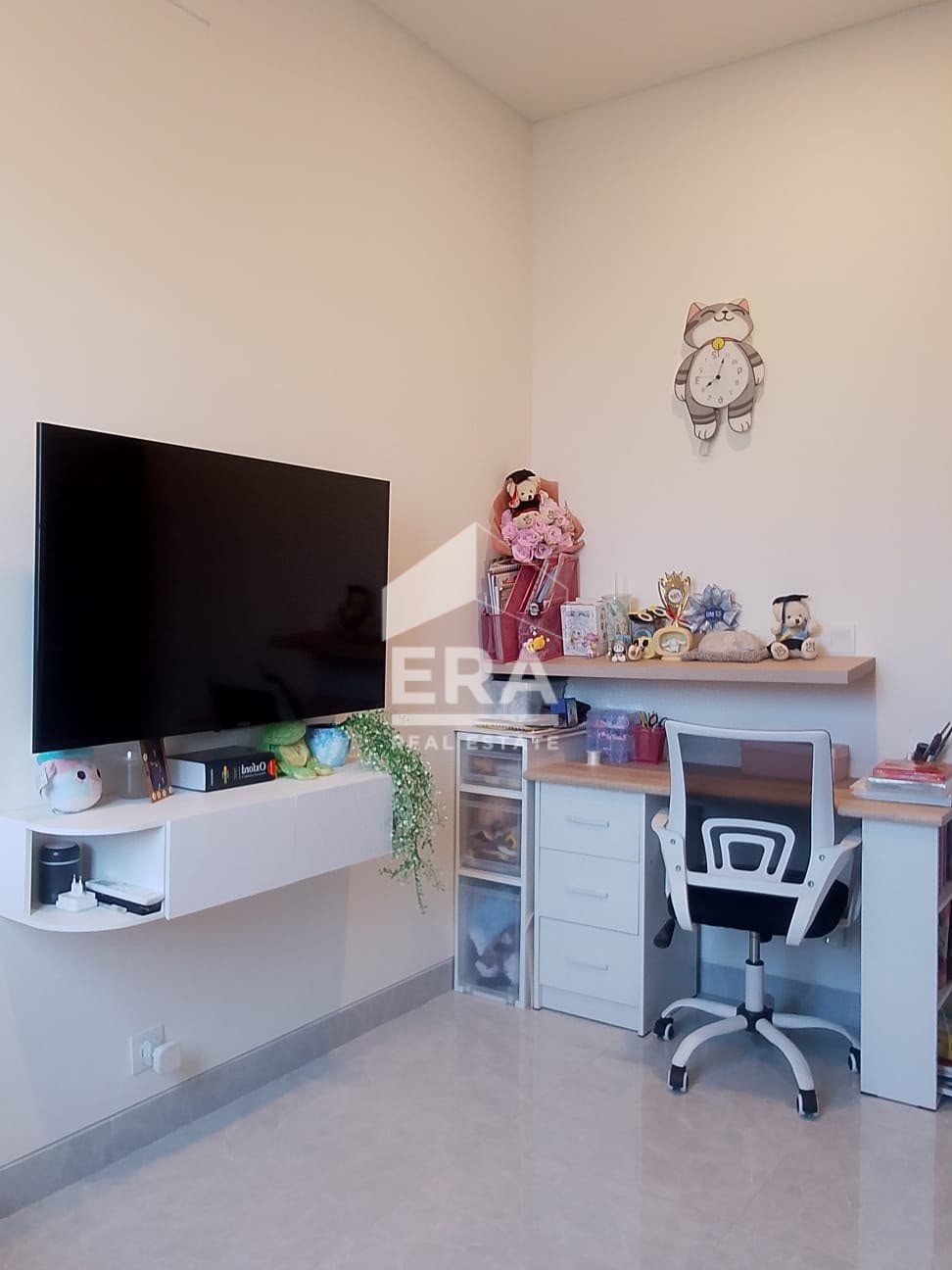 interior 11