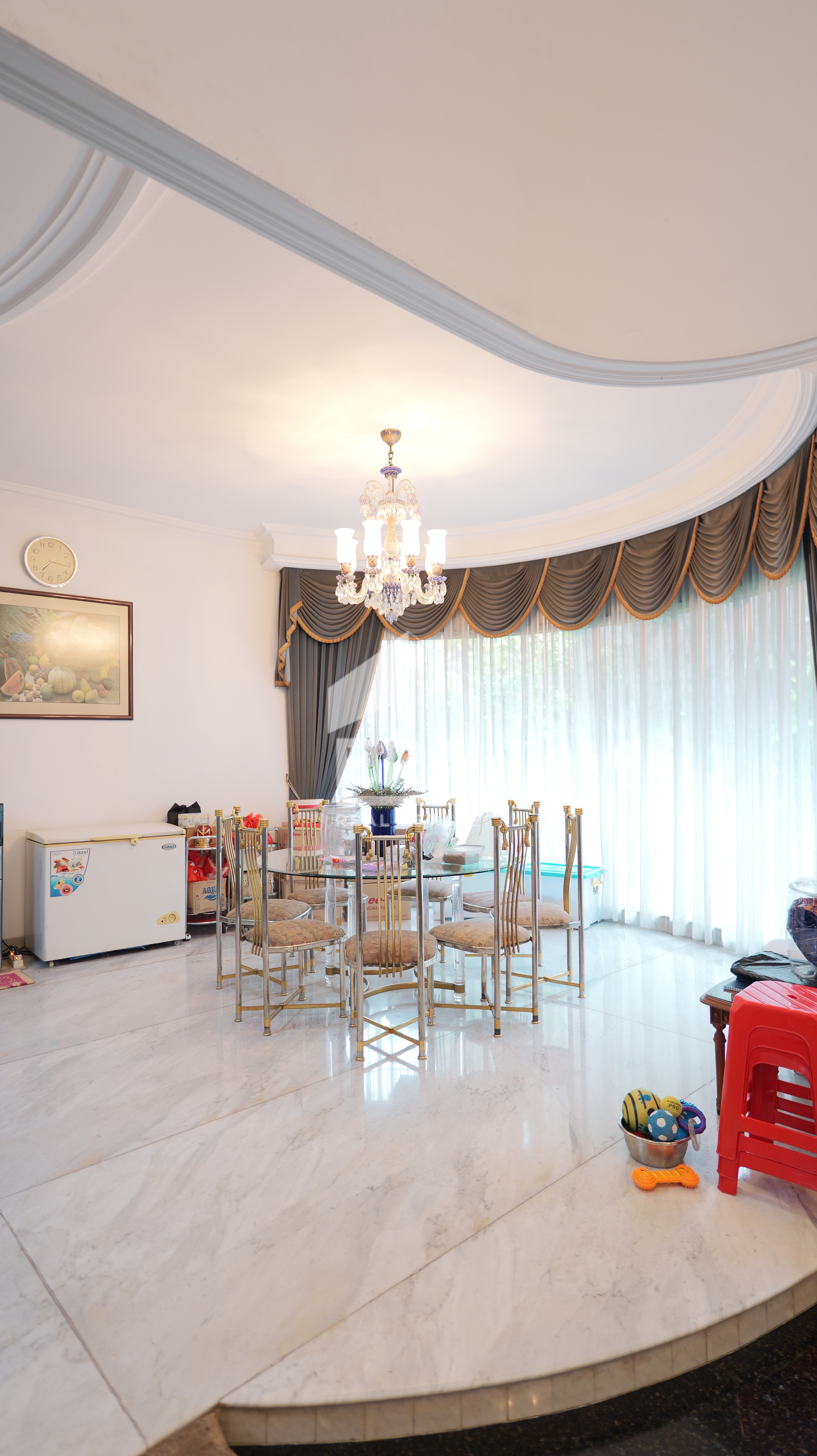 interior 4
