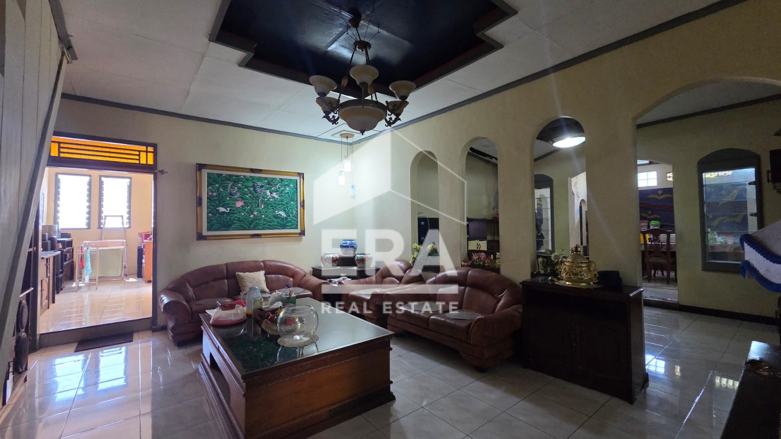 interior 11