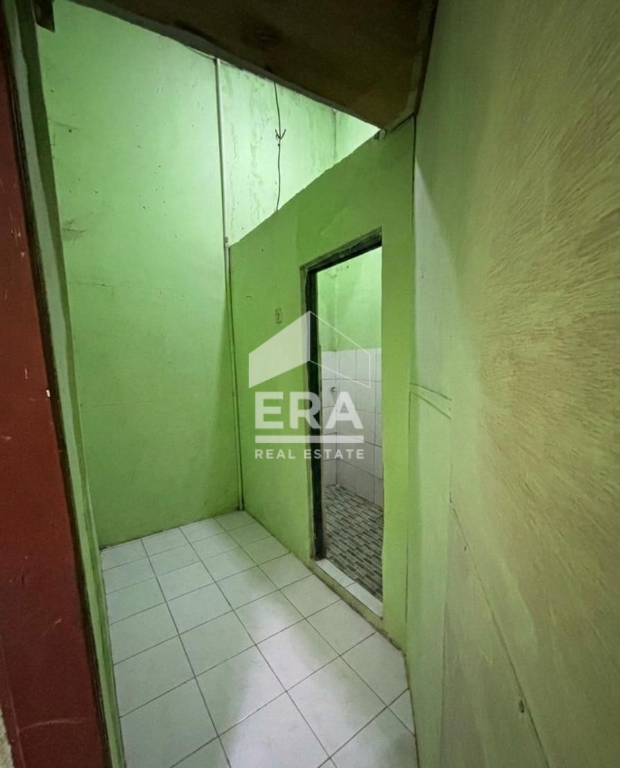 interior 6