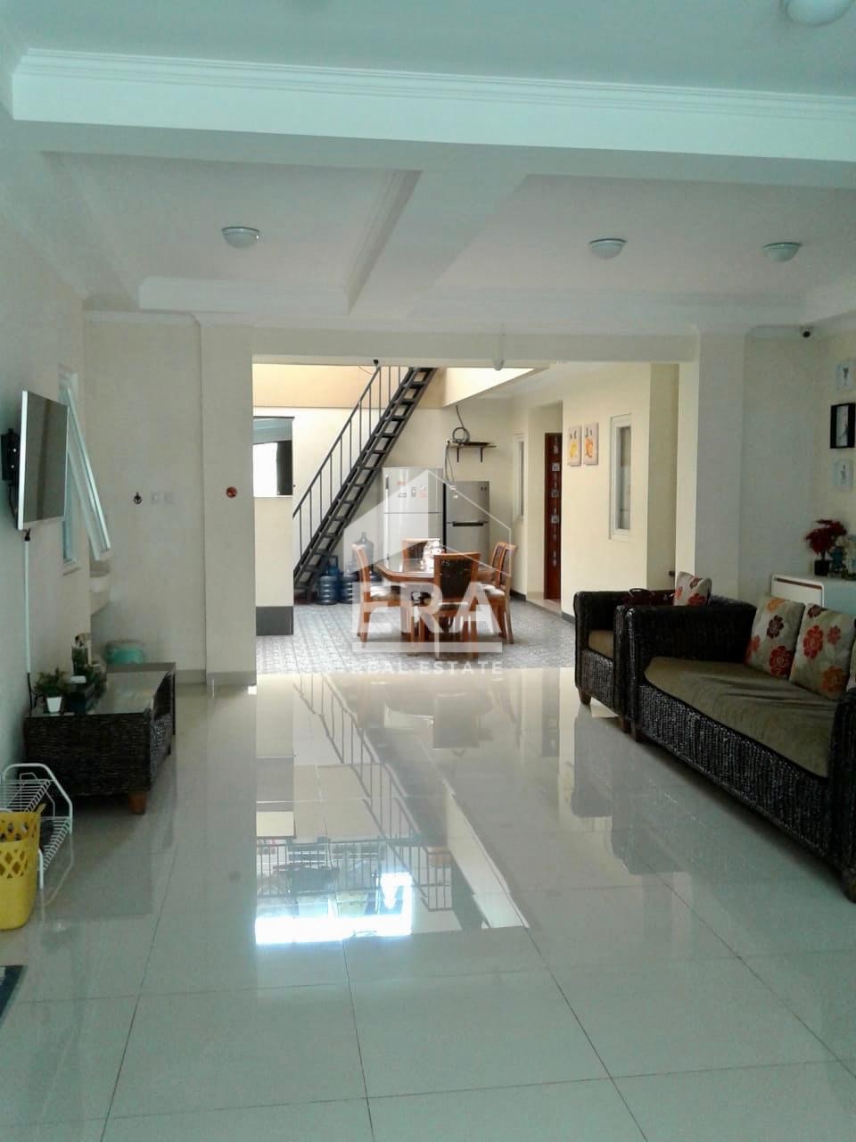interior 2