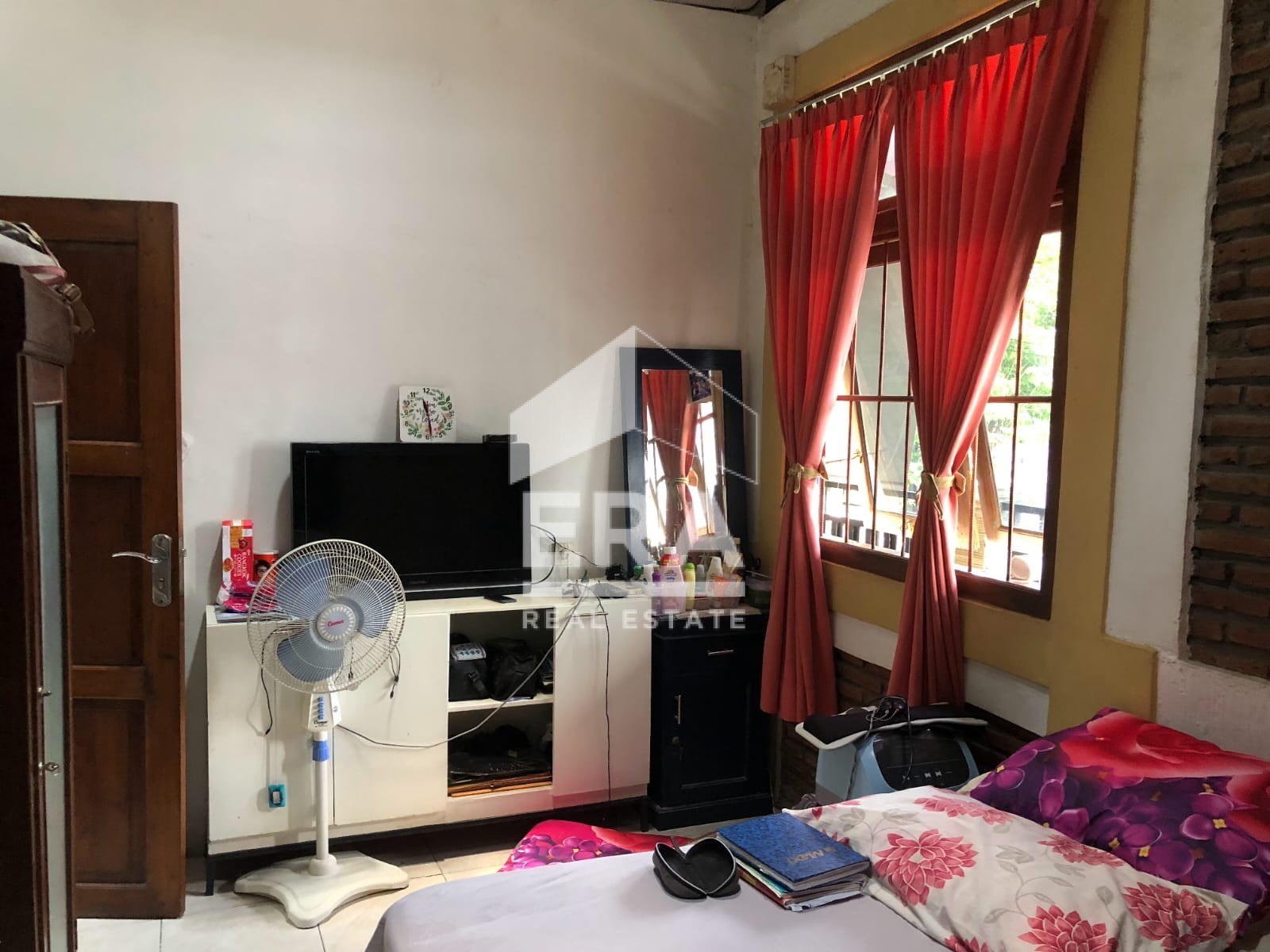 interior 2