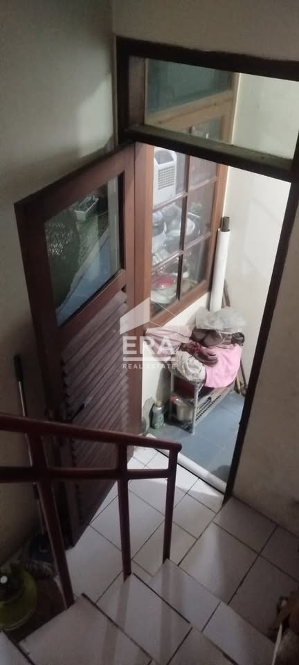 interior 15