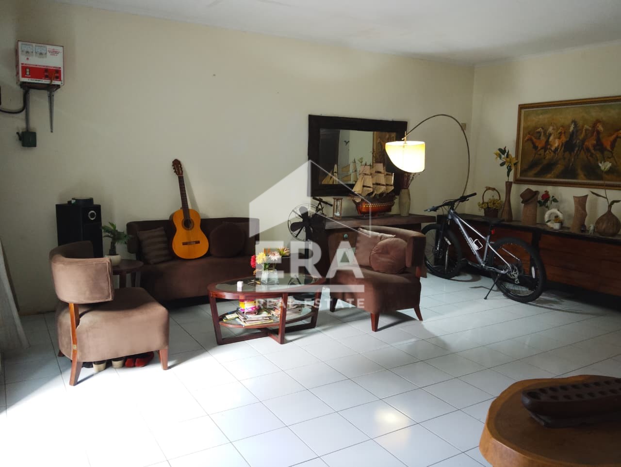 interior 6