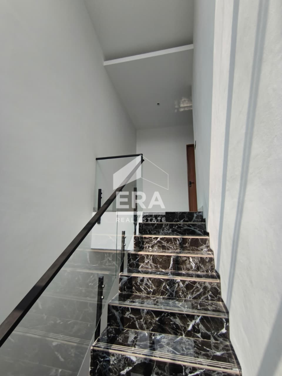 interior 12