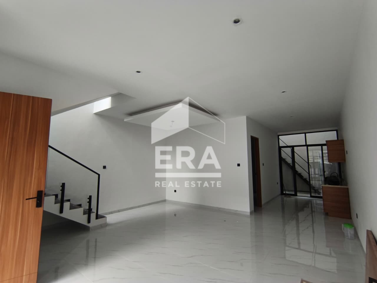 interior 4