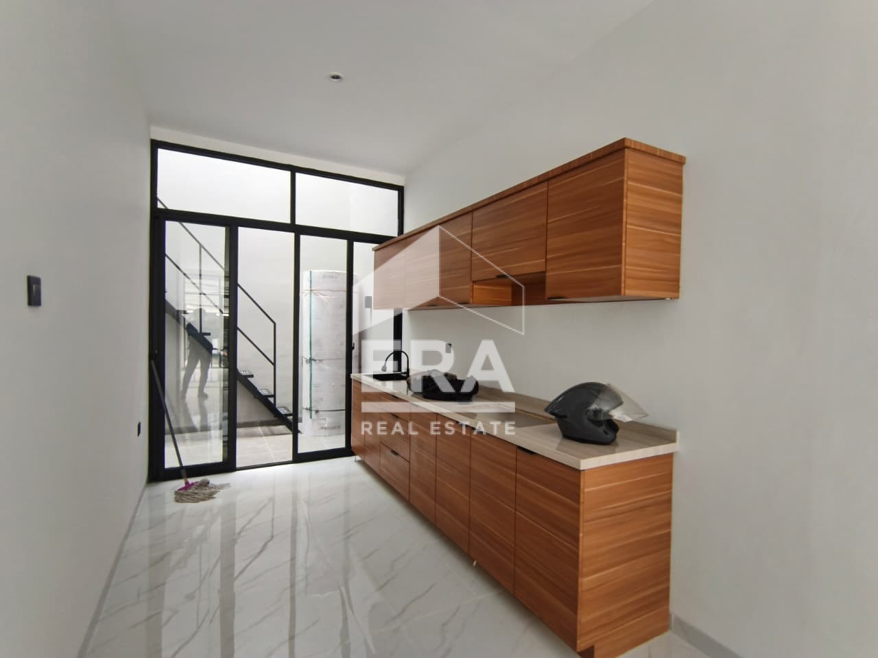 interior 5
