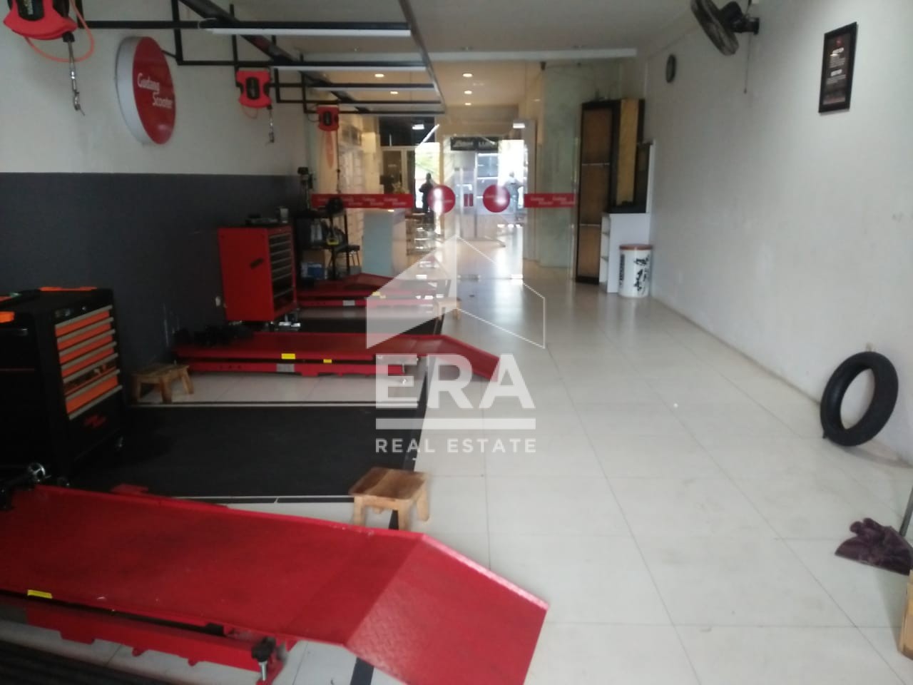 interior 4