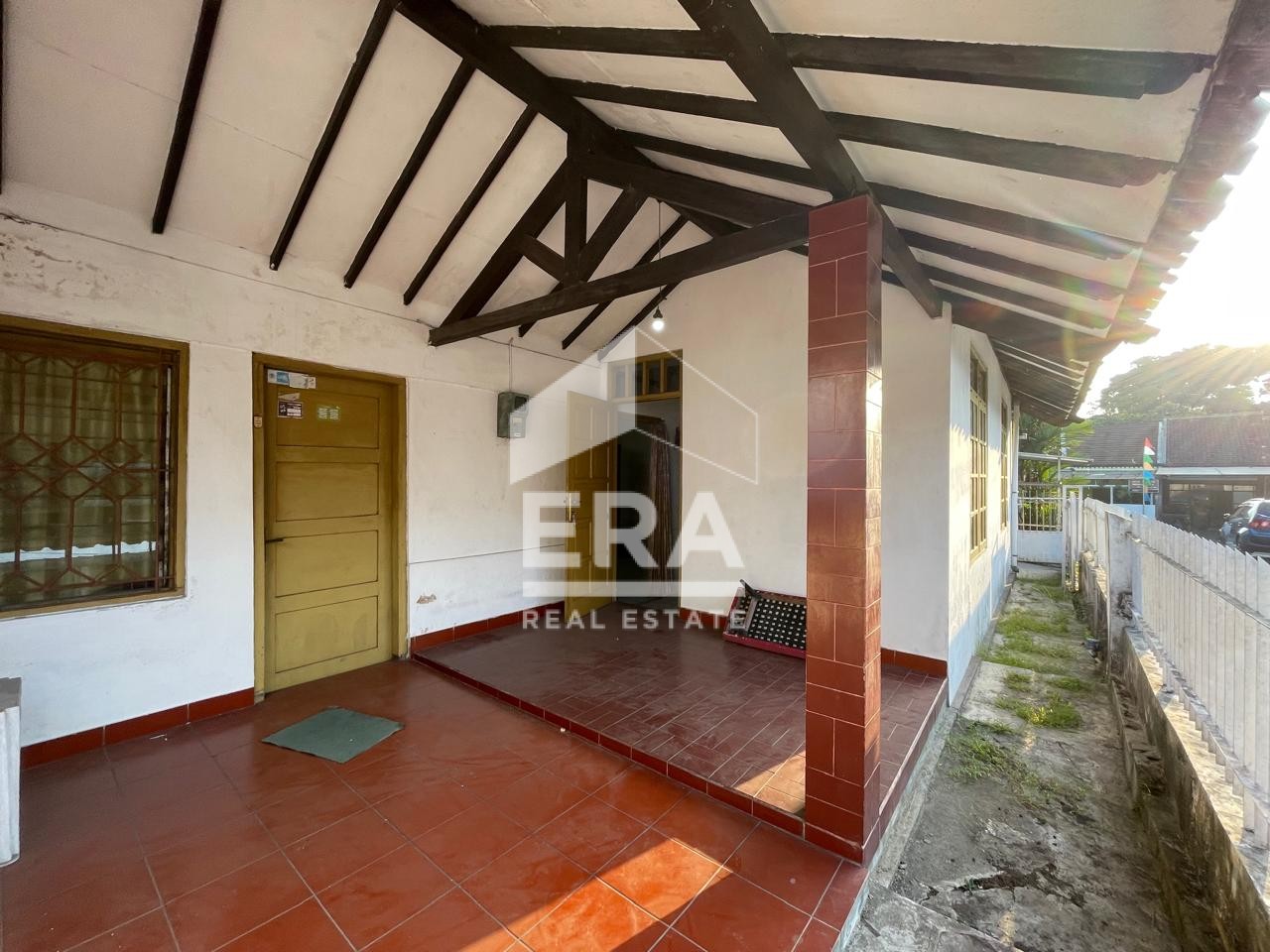 interior 2