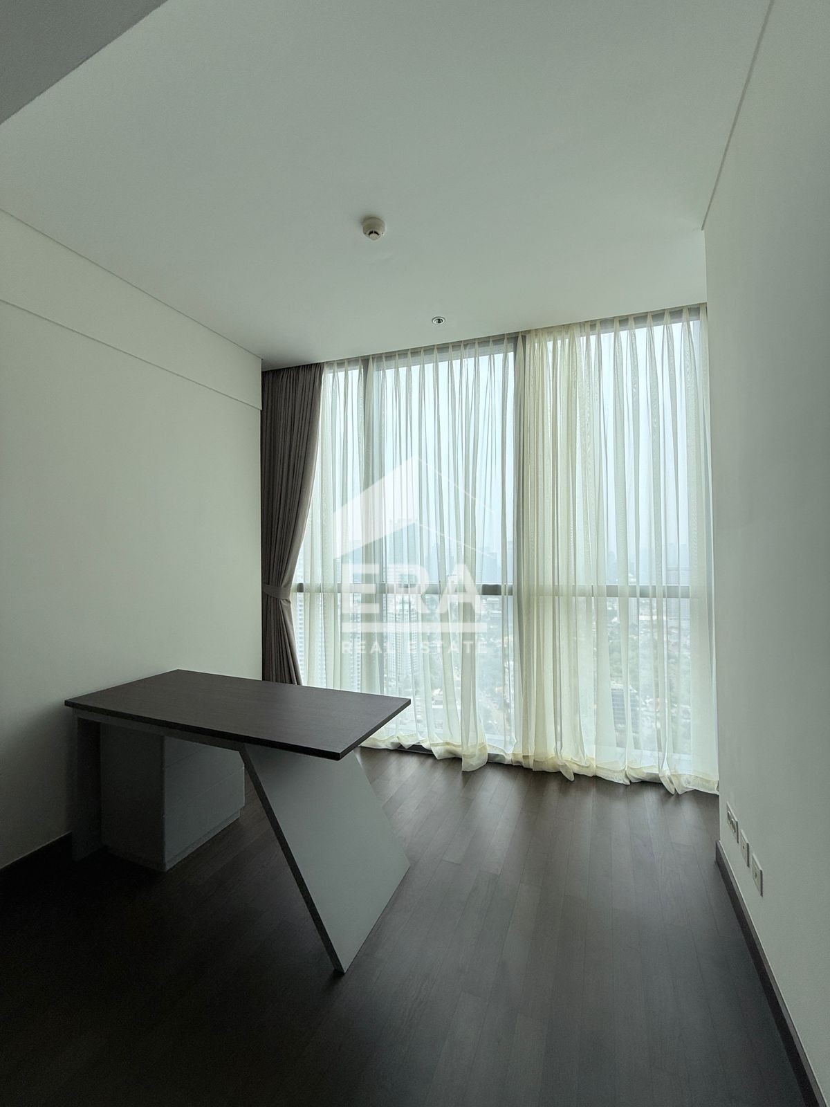 interior 13