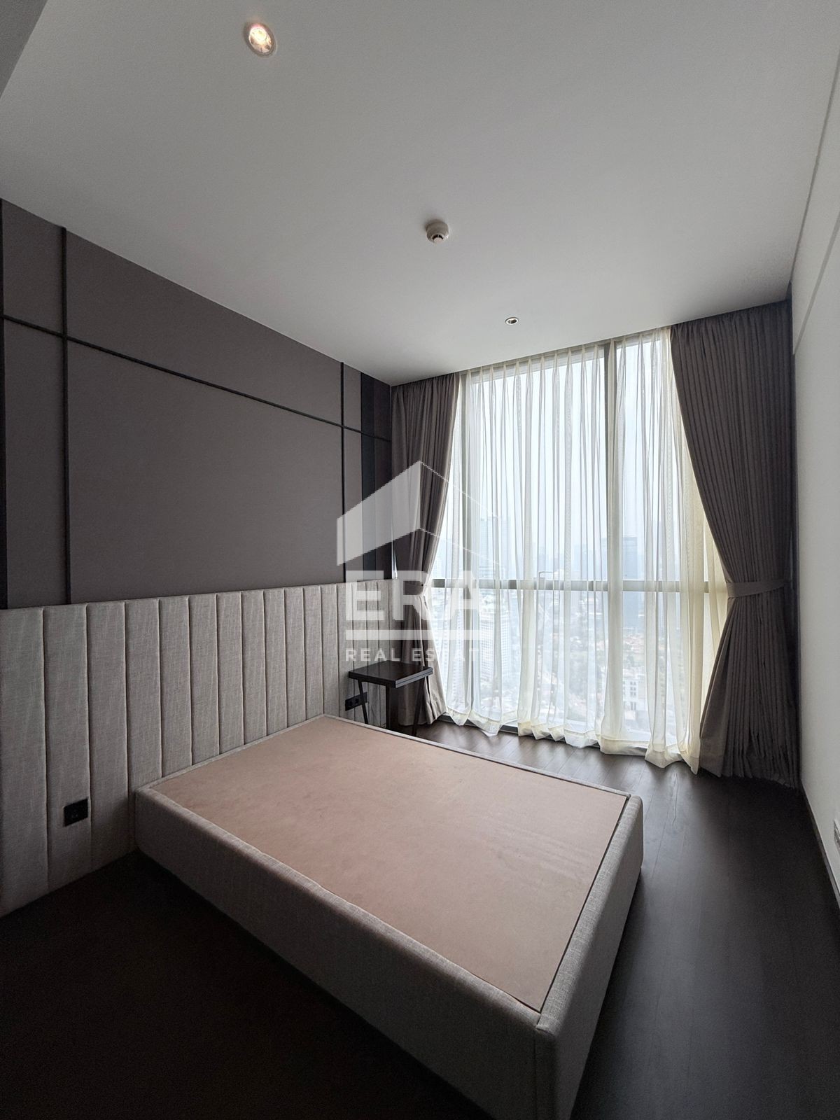 interior 7
