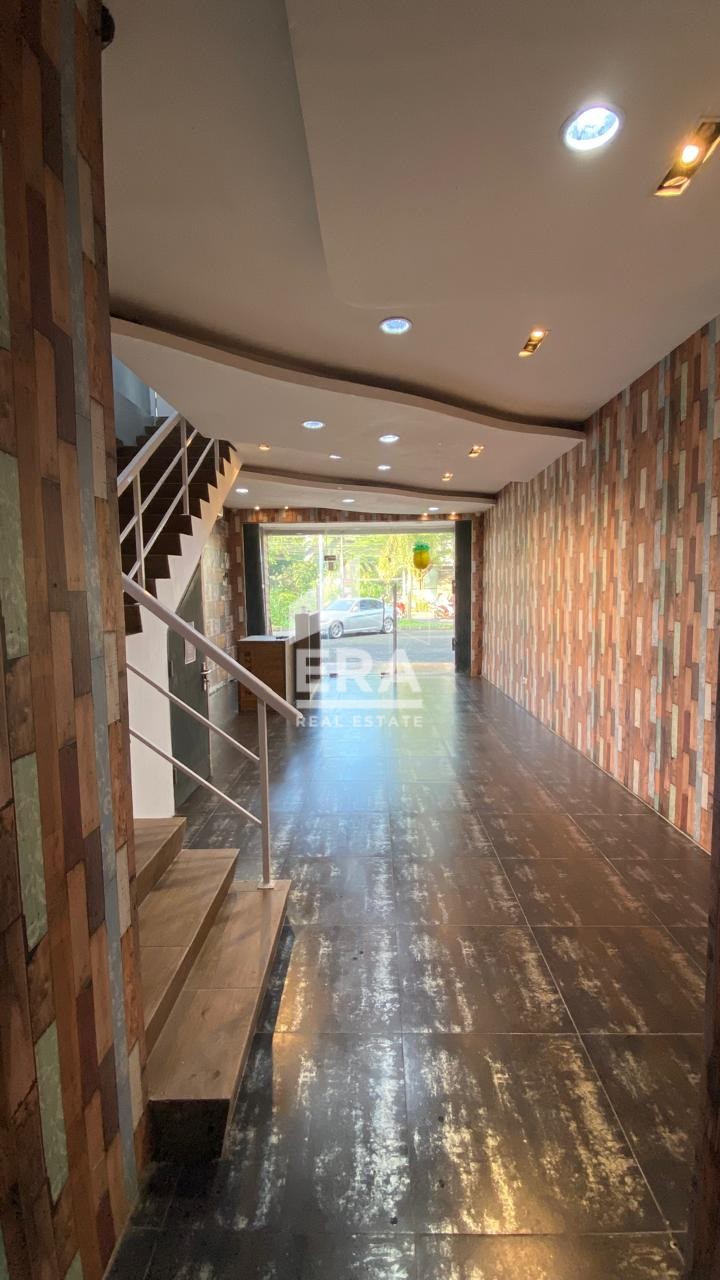 interior 26