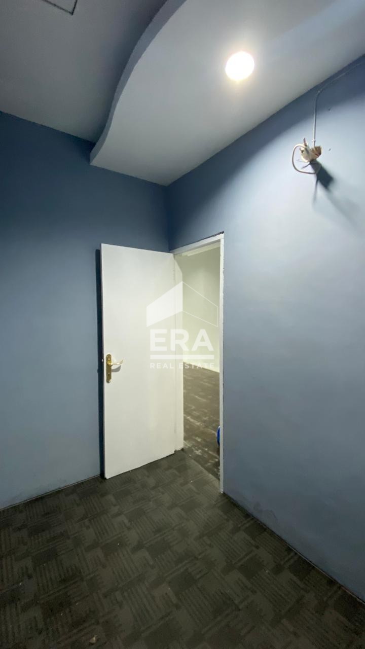 interior 11