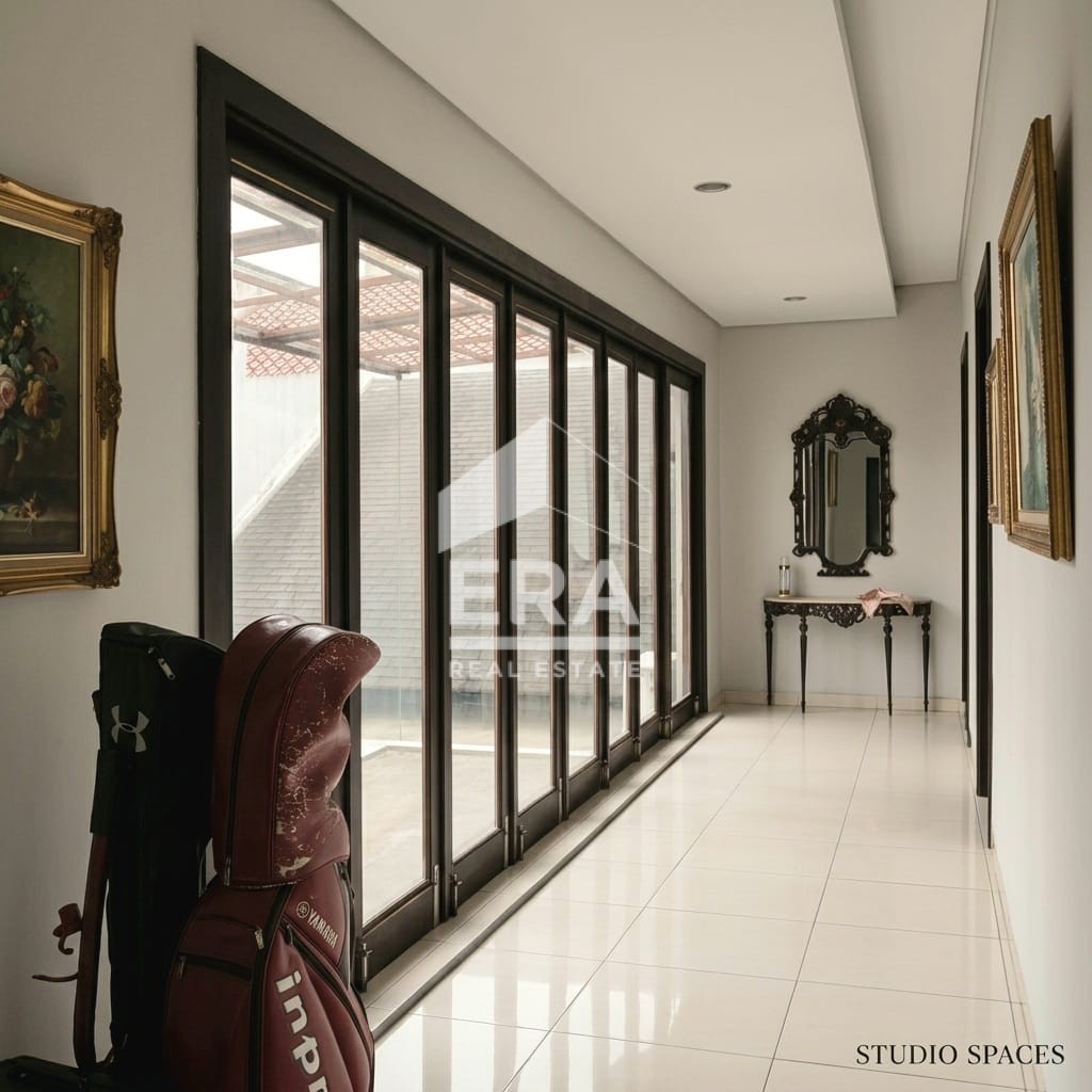 interior 10