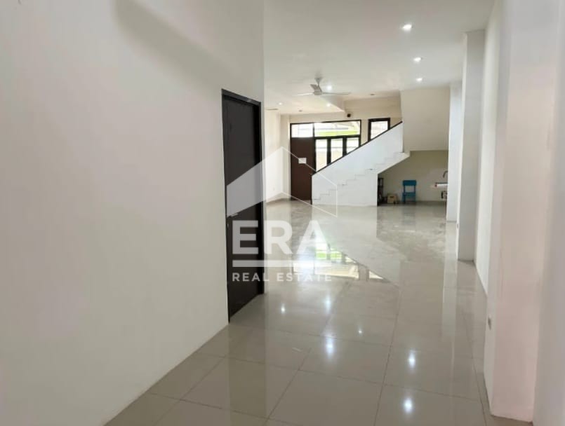 interior 4