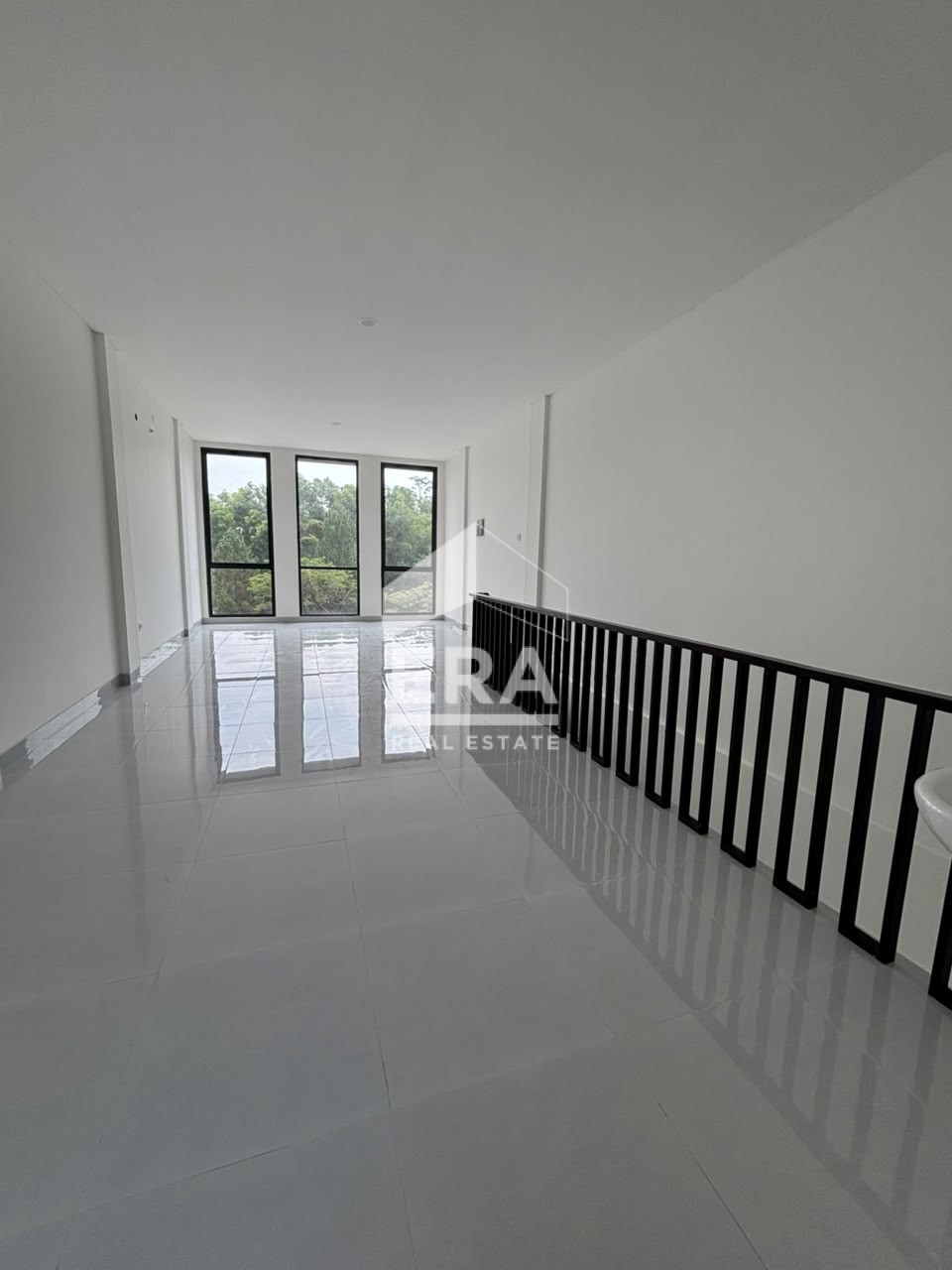interior 12