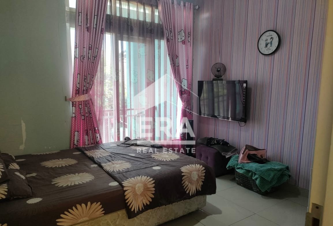 interior 10