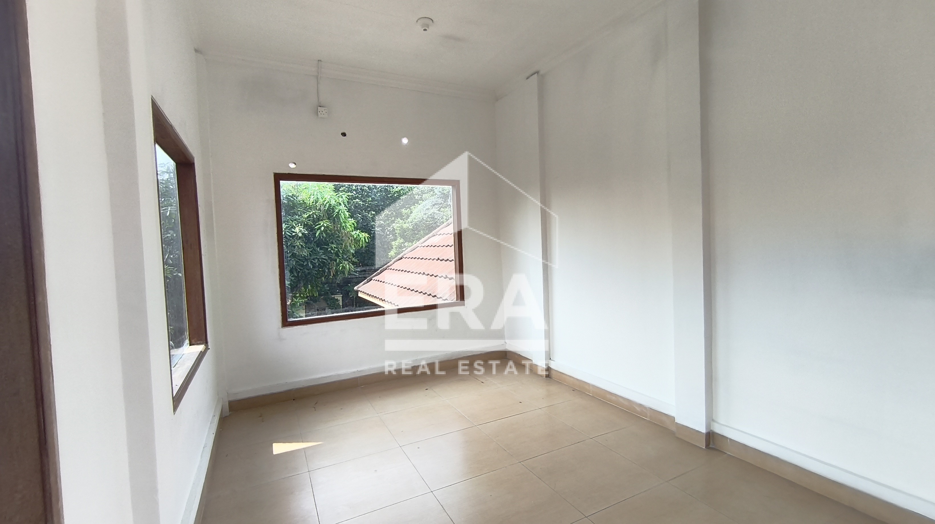 interior 7