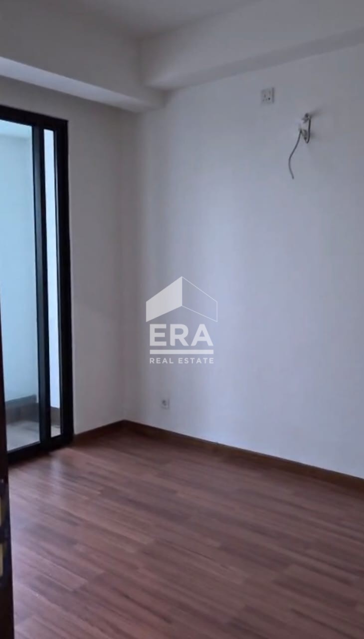 interior 6