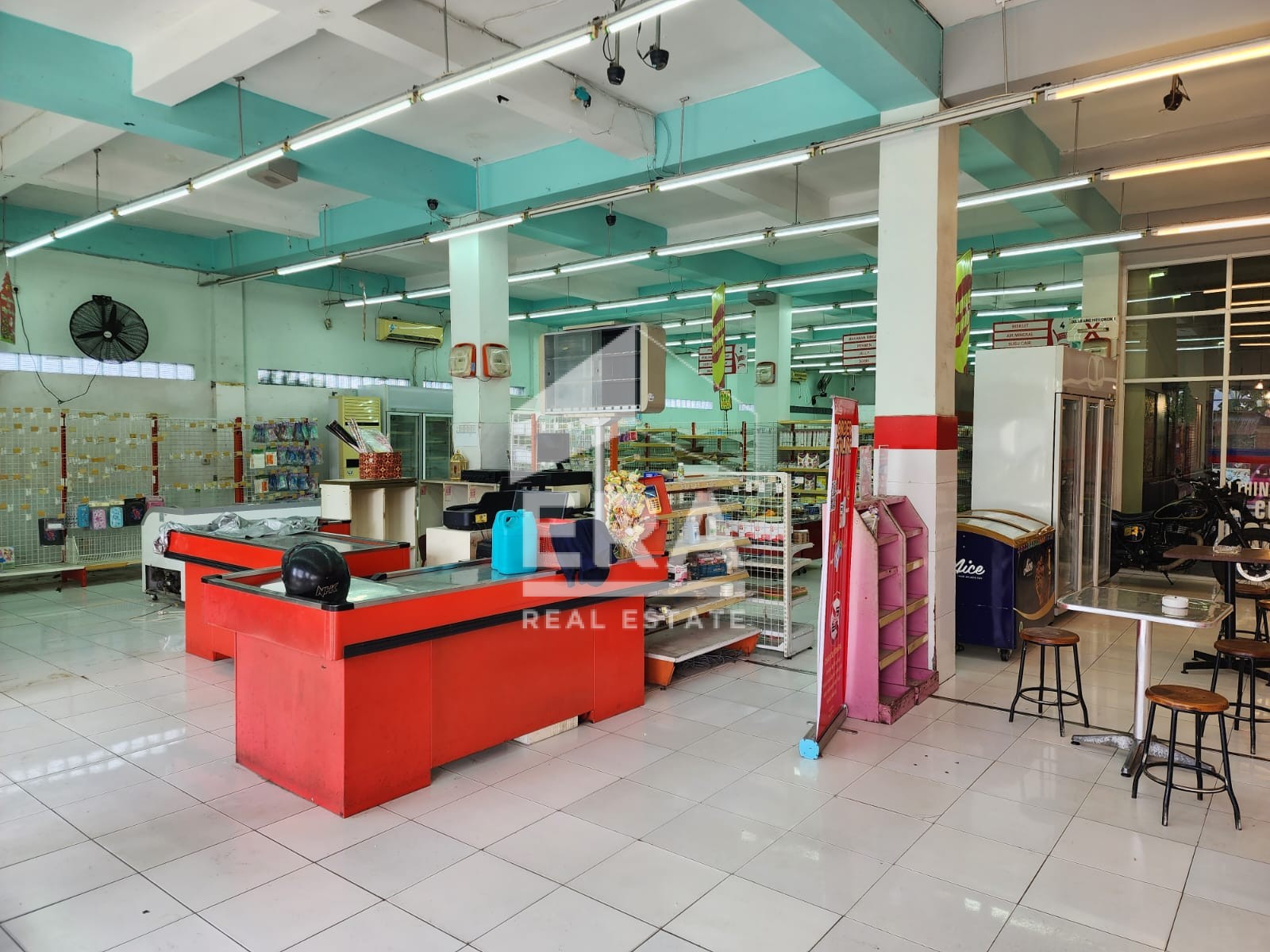 interior 3