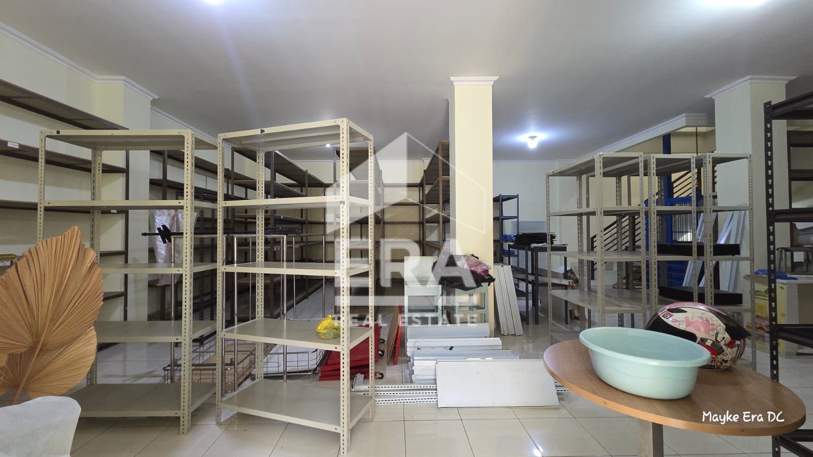 interior 2