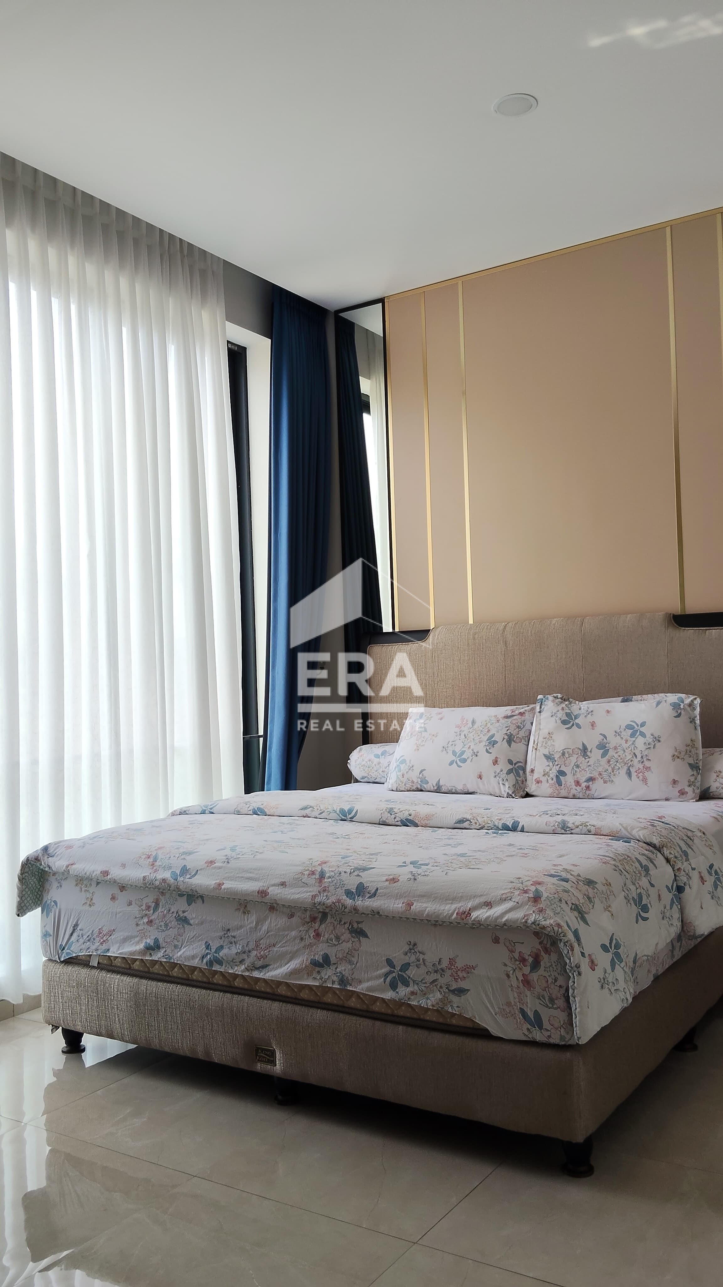 interior 7