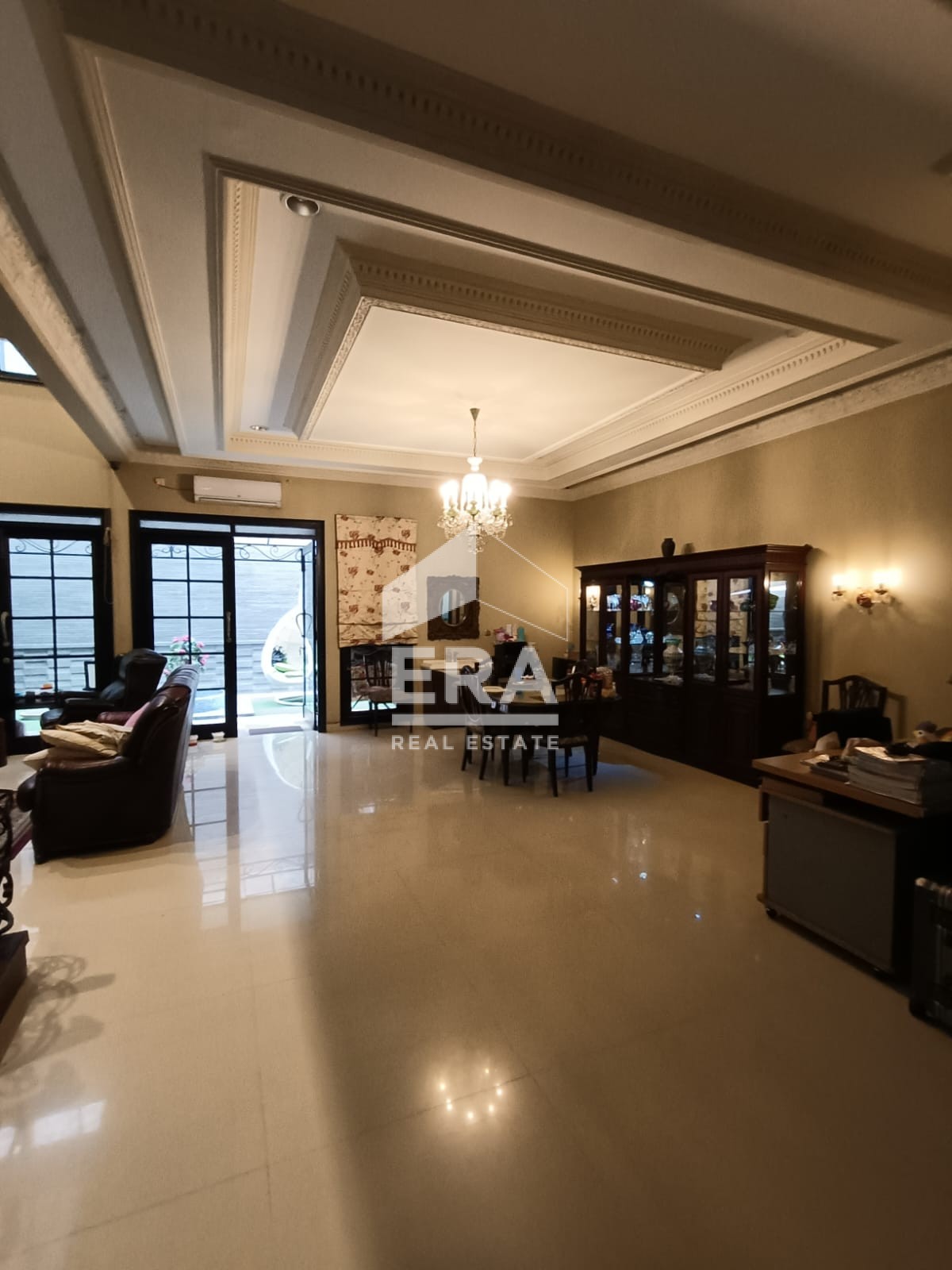 interior 5