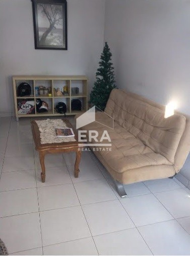interior 8