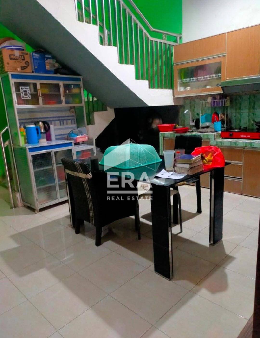 interior 6