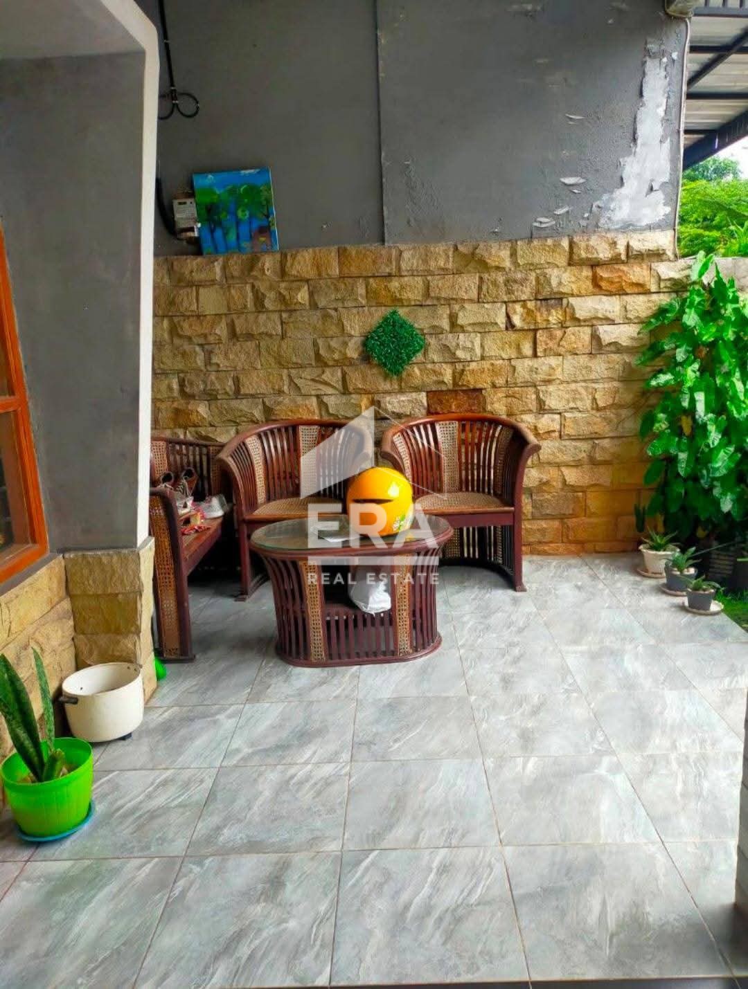 interior 2