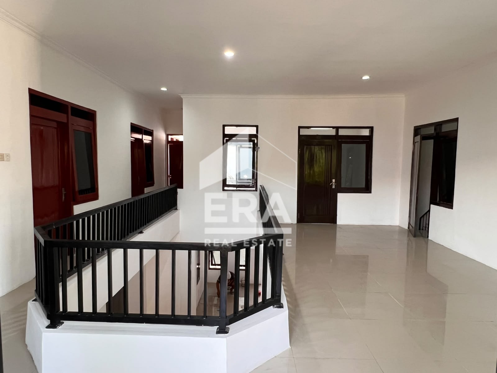 interior 4