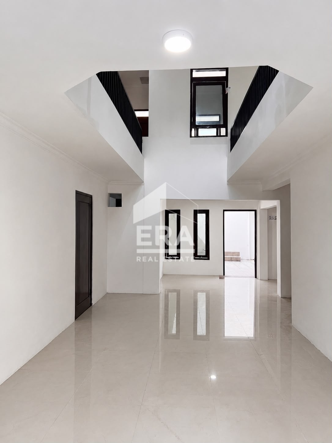 interior 6