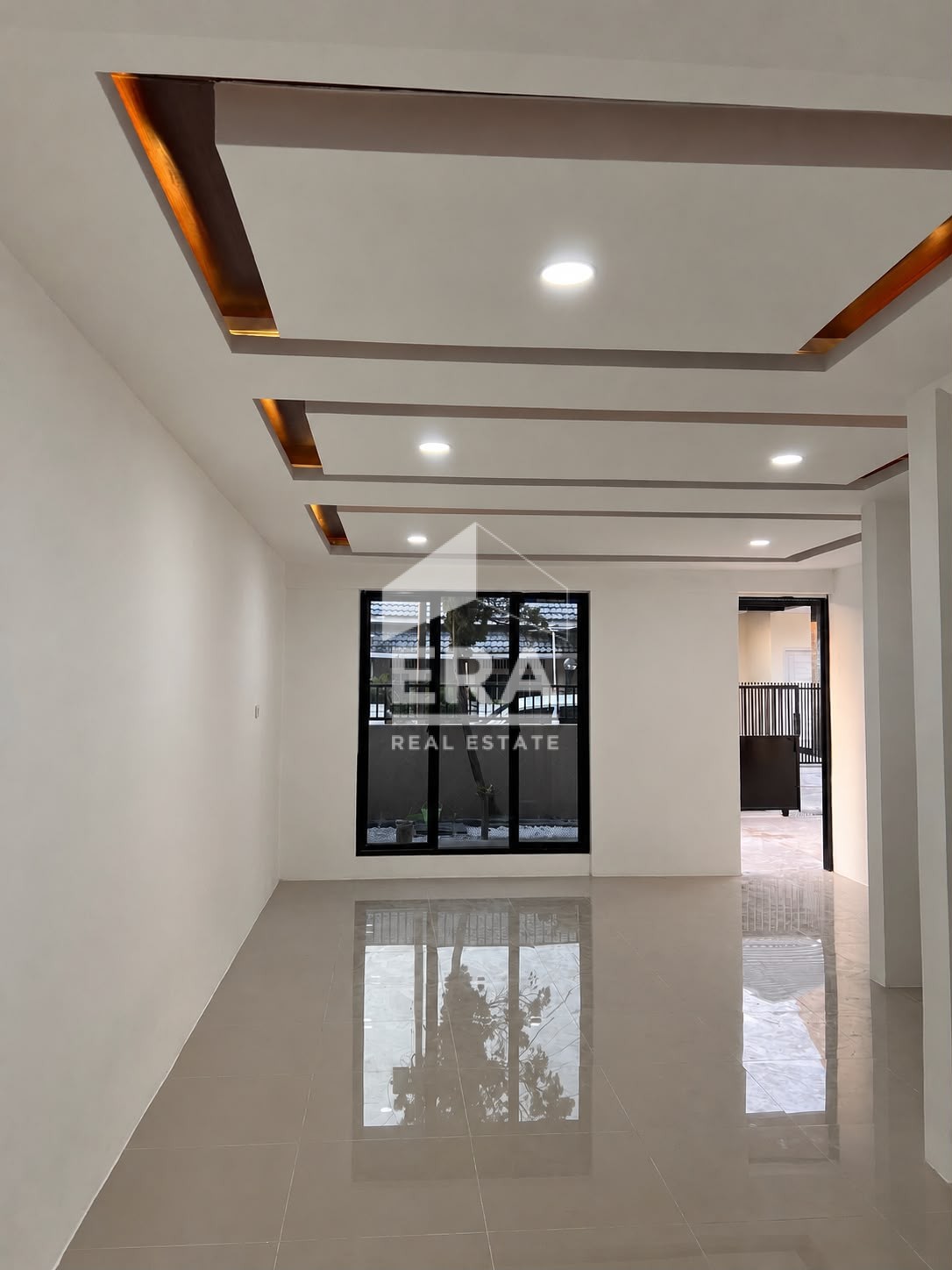 interior 15