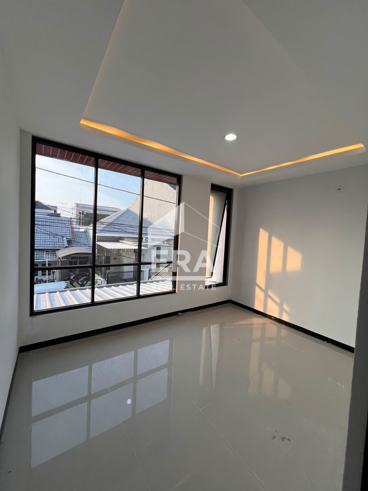 interior 7