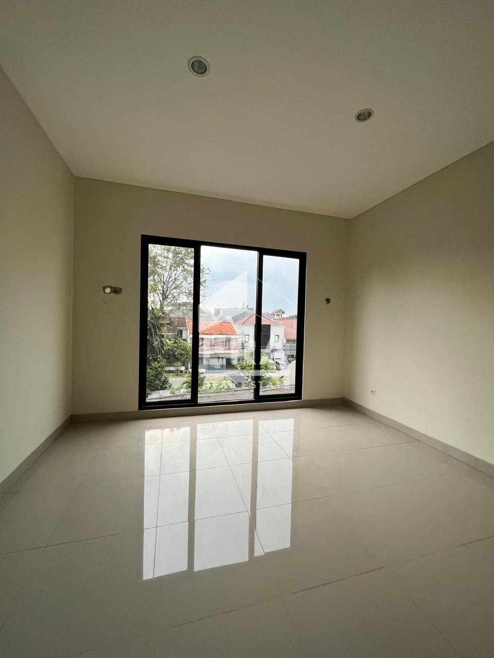 interior 4