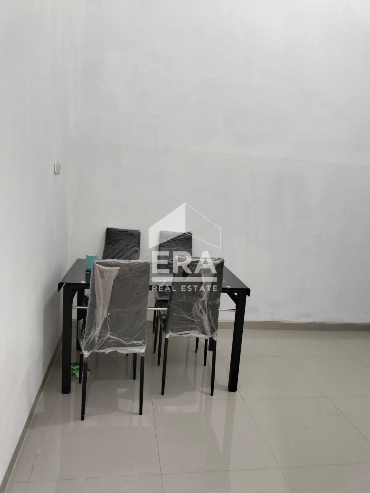 interior 4