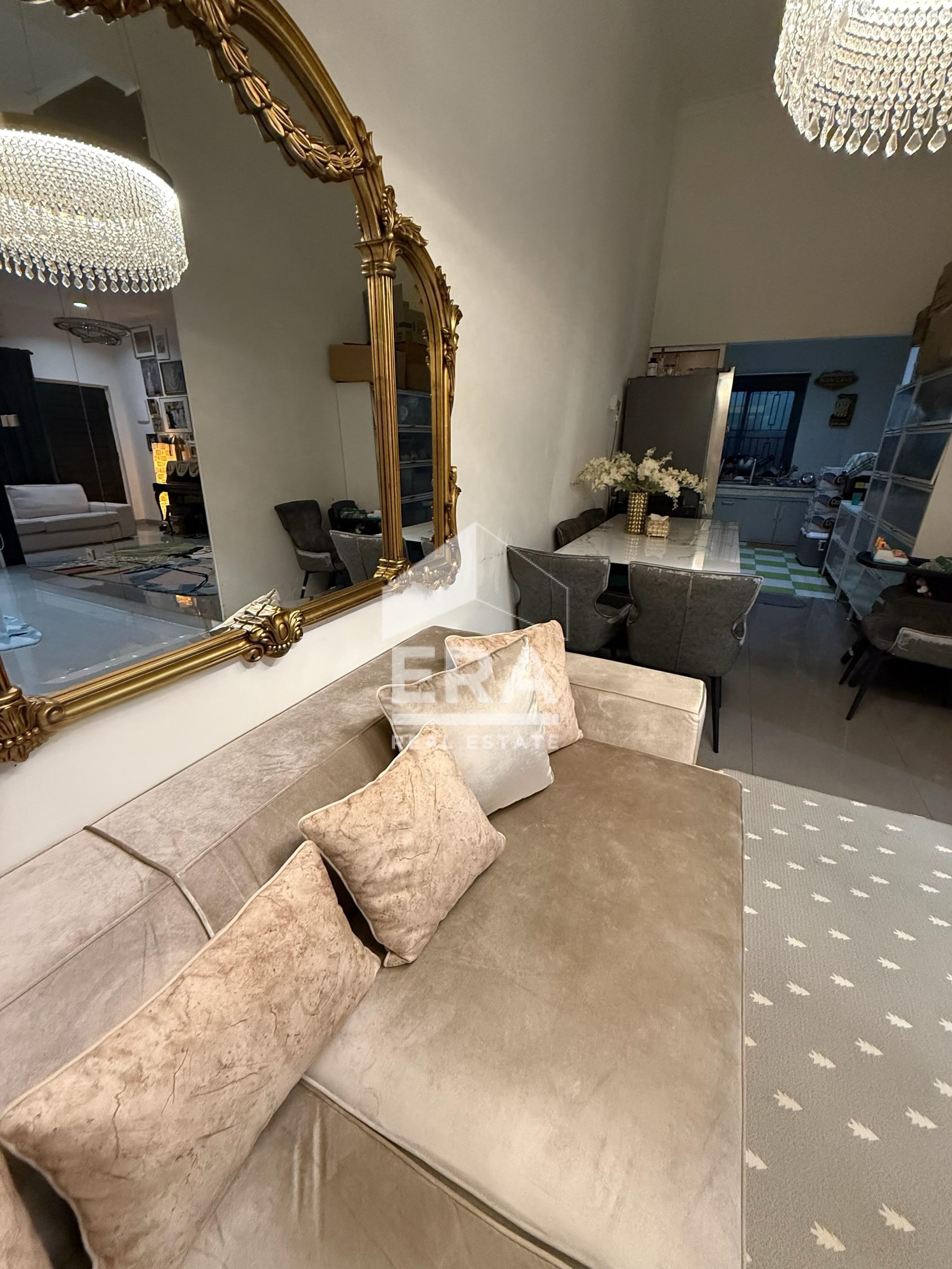 interior 2