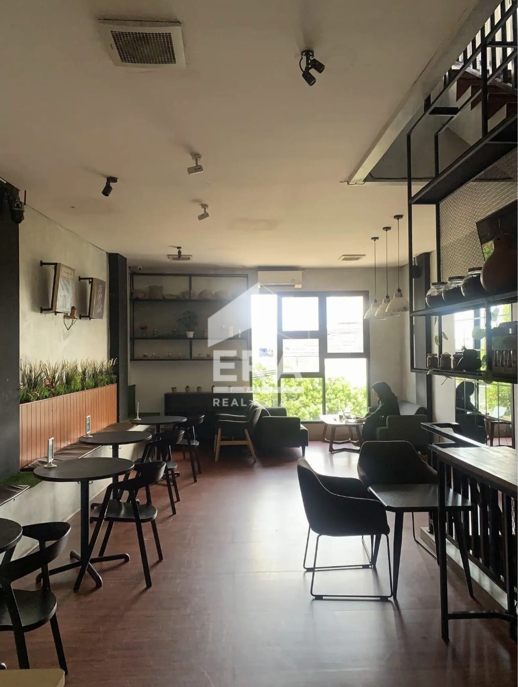 interior 14