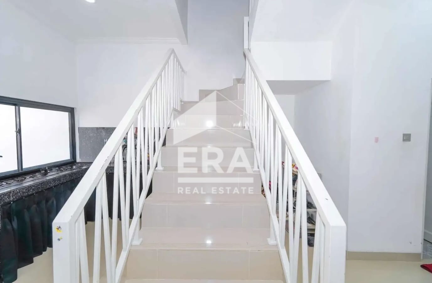 interior 12