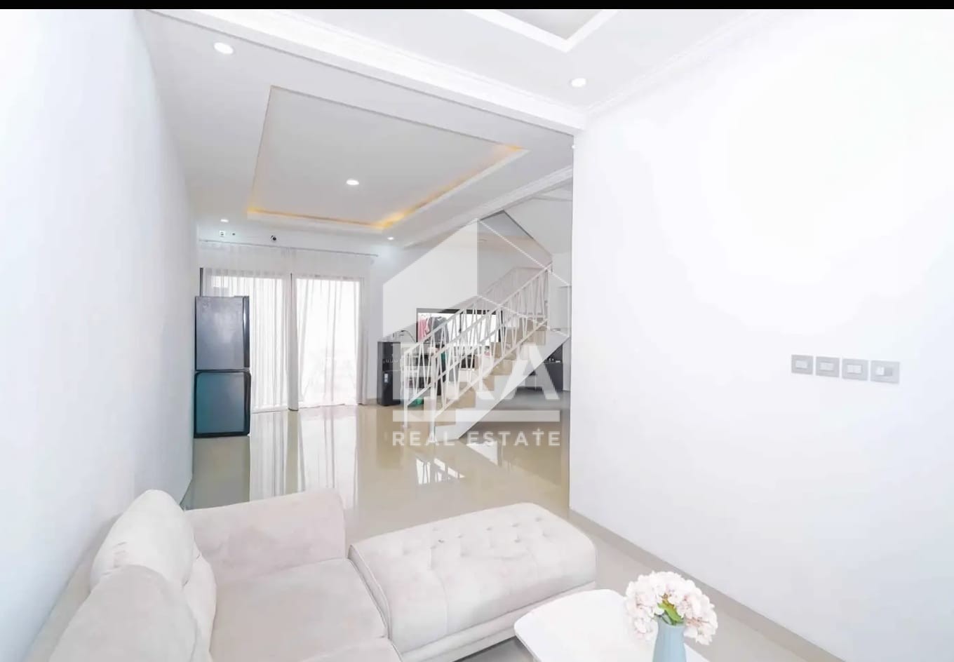 interior 2